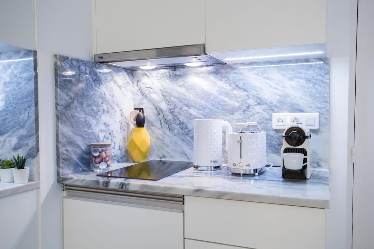 La Boutique Du Sentier Apartment Париж Екстериор снимка